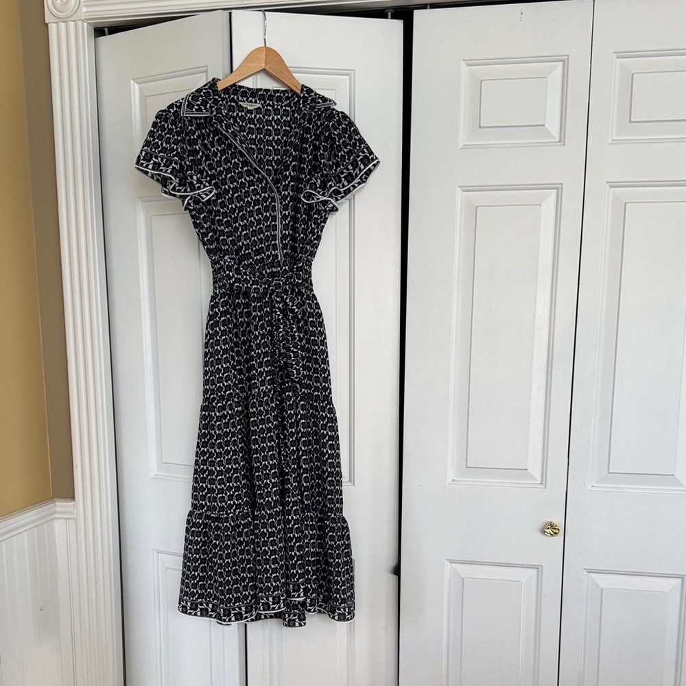 Max Studio Black and White Patterned Midi Dress